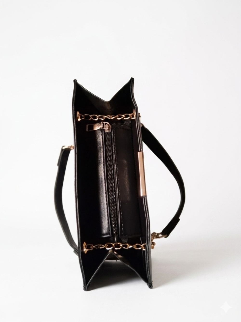 Black Women’s Chain-Accent Shoulder Bag - Sleek Everyday Style